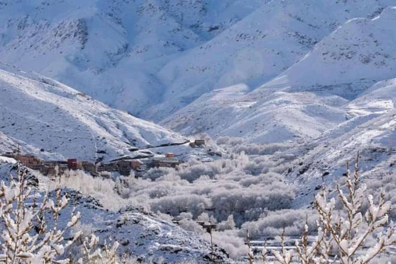 Gite Dar Tanzoughte Imlil  Extérieur photo